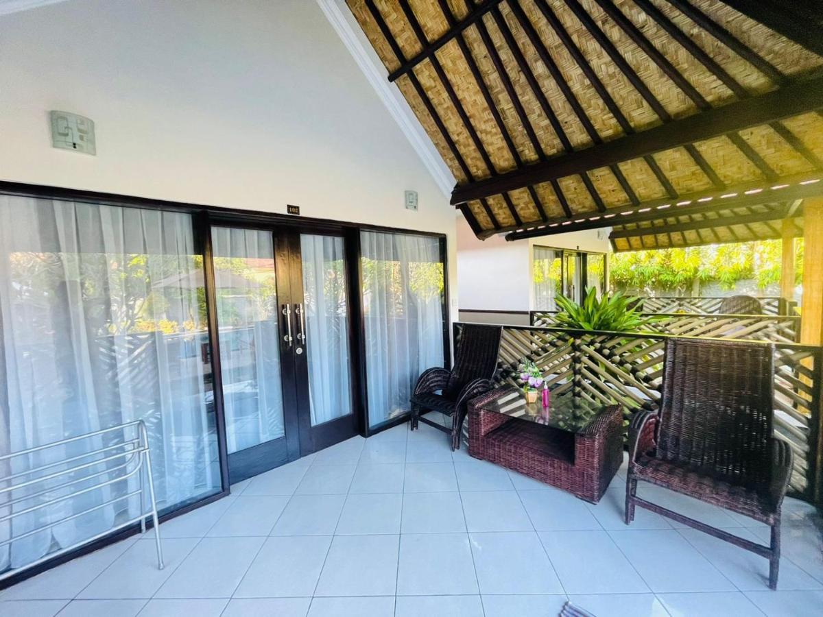 Hotel Mutiara Bali à Candidasa Extérieur photo