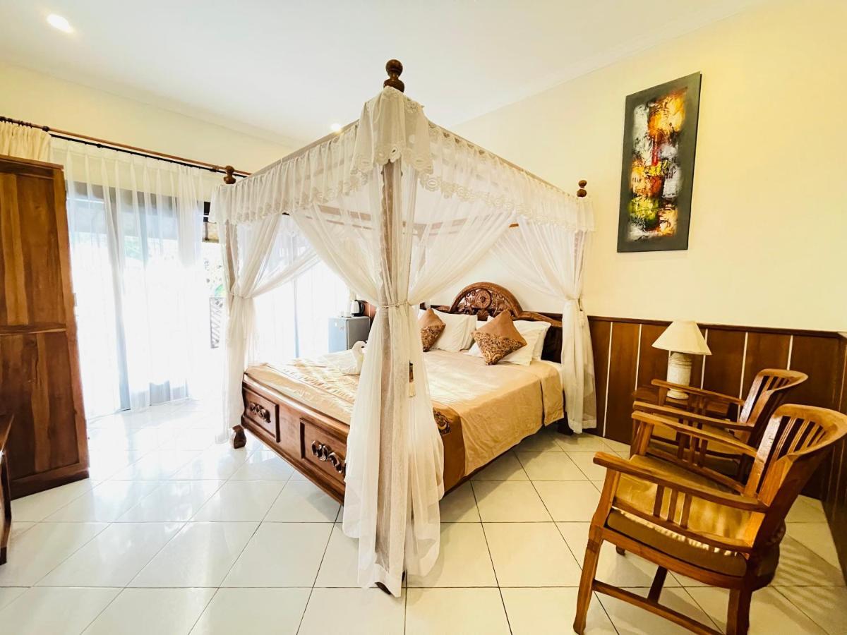 Hotel Mutiara Bali à Candidasa Extérieur photo