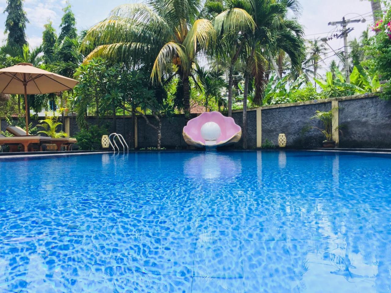 Hotel Mutiara Bali à Candidasa Extérieur photo
