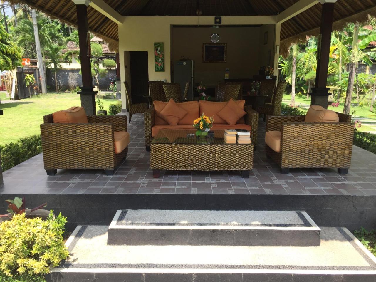 Hotel Mutiara Bali à Candidasa Extérieur photo