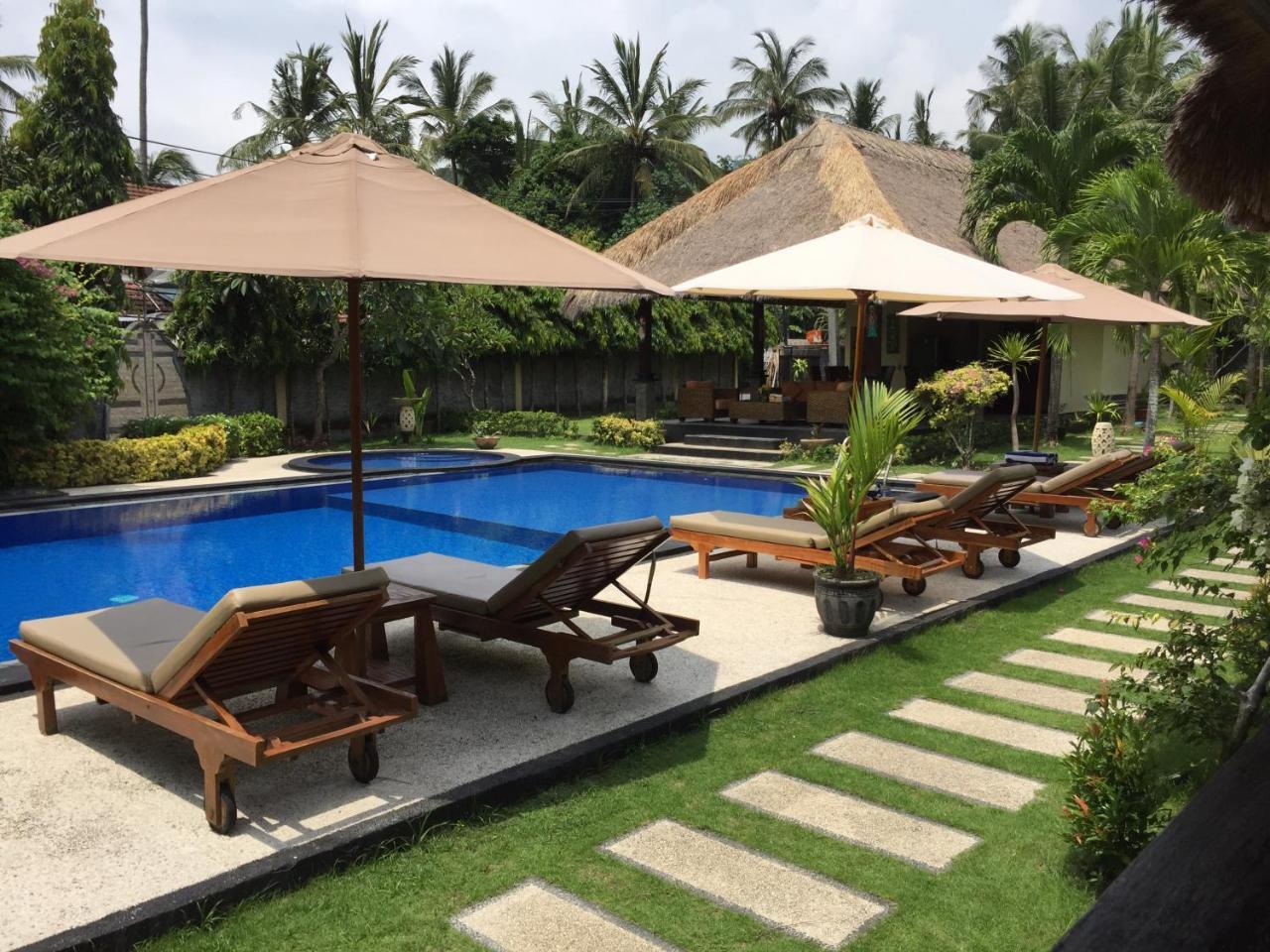 Hotel Mutiara Bali à Candidasa Extérieur photo