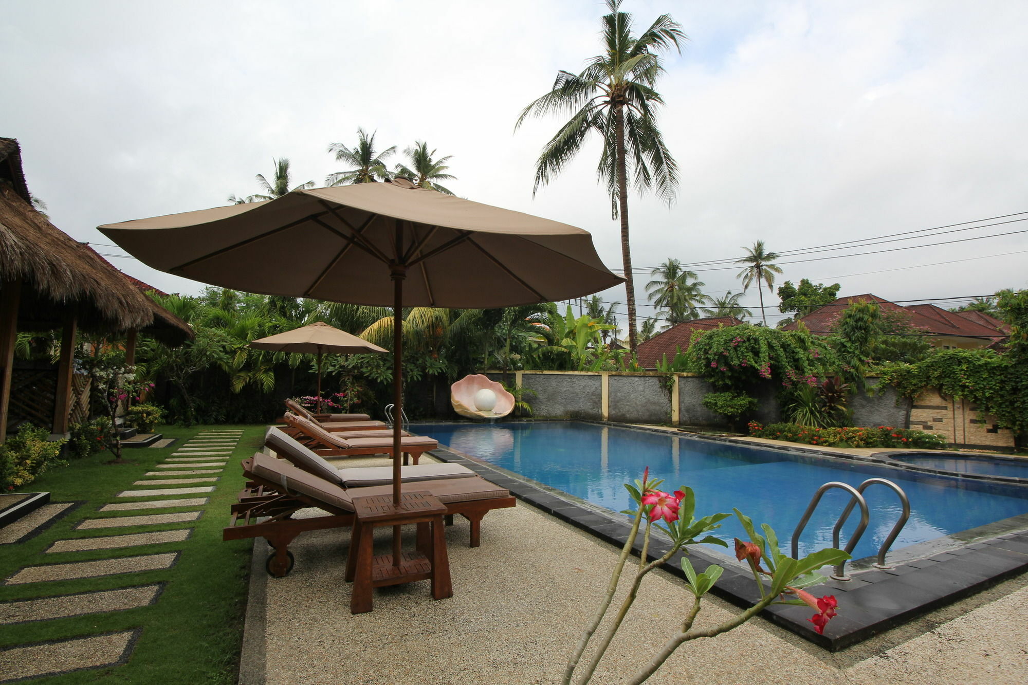 Hotel Mutiara Bali à Candidasa Extérieur photo